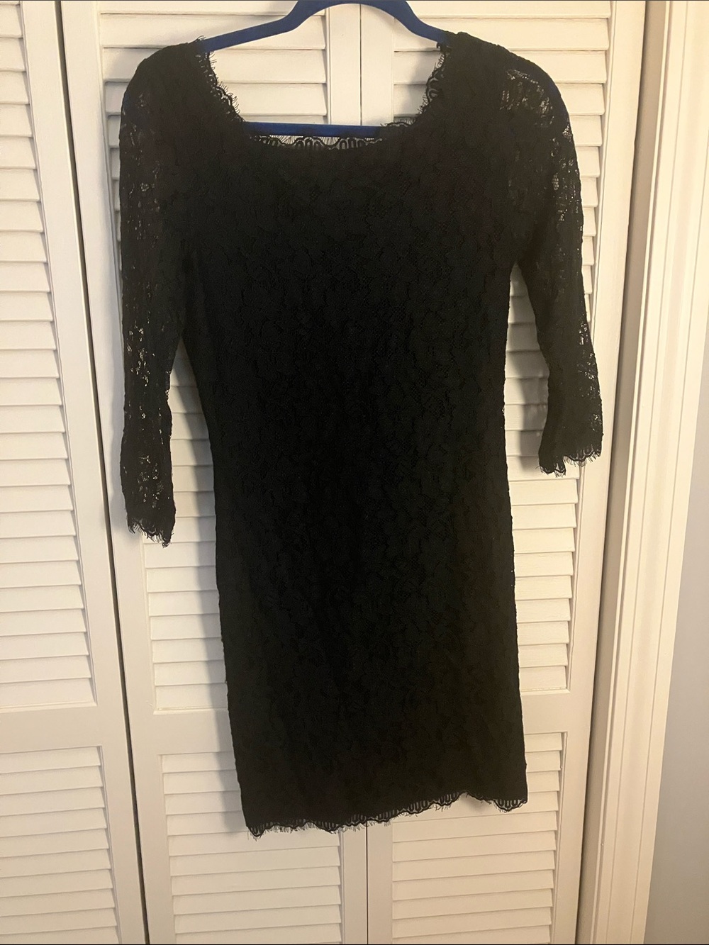 Diane Von Furstenberg Black Lace Long Sleeve Sheath Dress